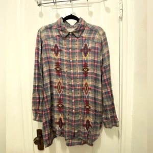 Embroidered Button Tunic | Johnny Was